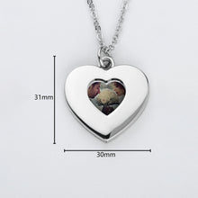 Load image into Gallery viewer, Heart Photo Locket Measurements
